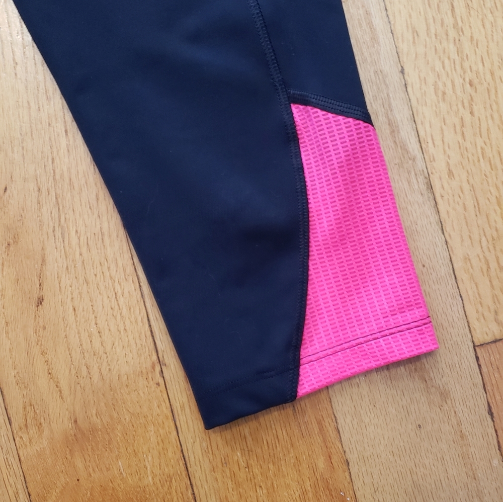Under Armour Workout Compression Capris - image 2